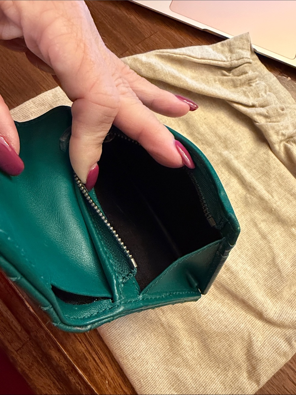 Gucci Marmont Wallet - Picture 5 of 10